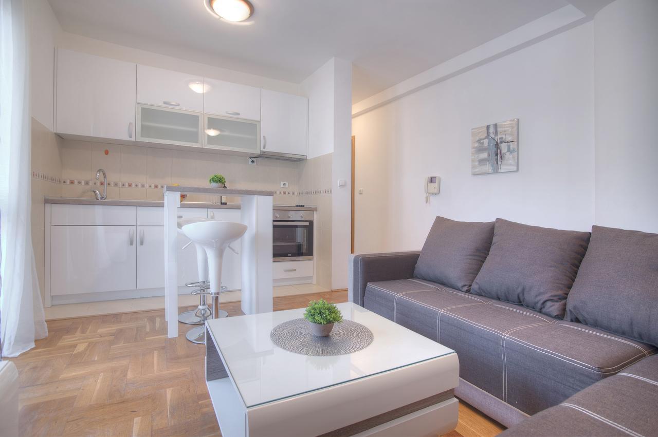 Dobrljanin Lux Apartment 부드바 외부 사진