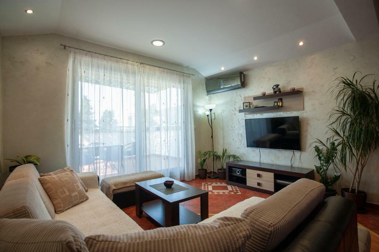 Dobrljanin Lux Apartment 부드바 외부 사진